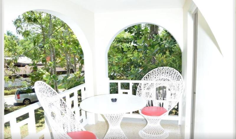 Coral Seas Garden Resort Негрил Екстер'єр фото